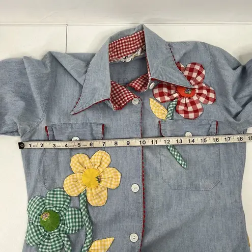 Vintage Size 10 70s Daisy Appliqué Chambray Shirt Embroidered 3D Flowers Button Blue