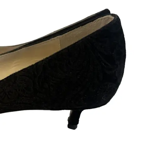 Butter Italy Black Vintage Textured Velvet Kitten Heels Pumps Size 7.5 Women's