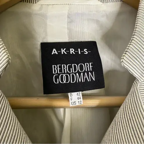 Akris for Bergdorf Goodman Blazer Jacket – Light Gray Pinstripe – Size 12