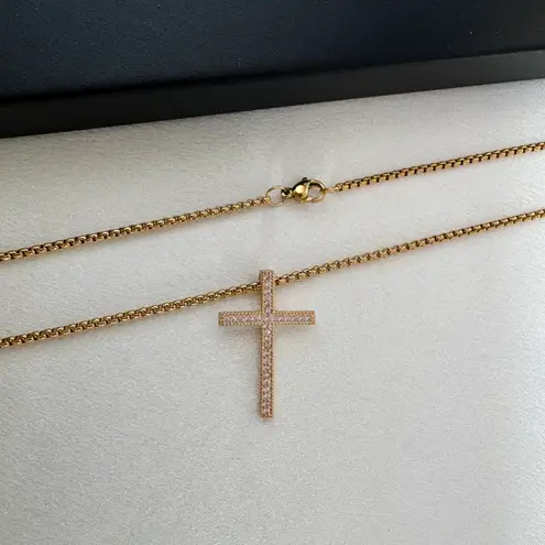 CZ Cross Pendant Necklace for Men Women,Streetwear Punk Hip Hop Unisex Style Gold