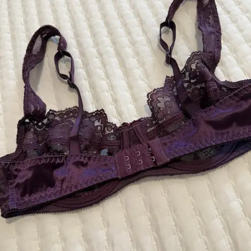 Vintage Victoria’s Secret Unlined Underwire Bra 36B Purple Lace Made In USA Size undefined