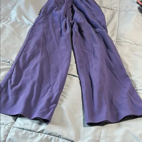 Zyia wide leg navy Jogger Pants