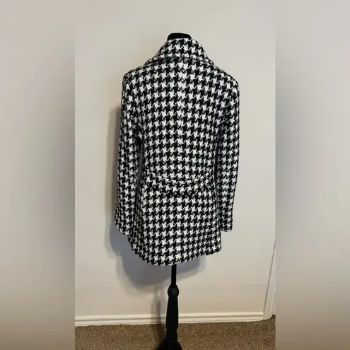 Sofia Cashmere Black and White Houndstooth Trench Coat Size 8