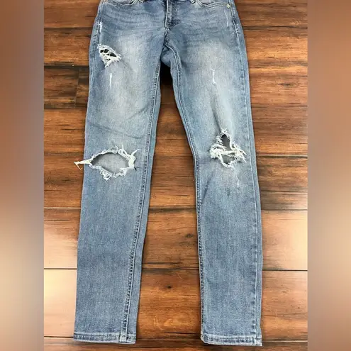 Old Navy  Rockstar Super Skinny Distressed Jeans - Size 2P