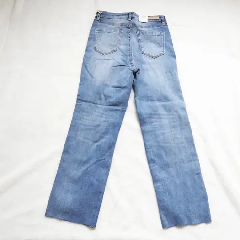 BLANK NYC  The Baxter Ribcage Jeans in Love To See It