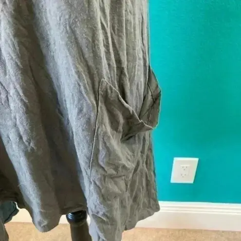 ⭐️ Chalet grey long tank top in size large Gray