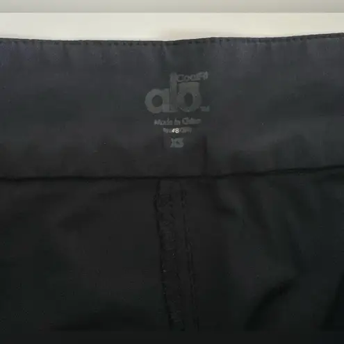 Alo Yoga Alo Women Cropped Capri Pants Black Stretch Pockets Drawstring Snap Cargo XS