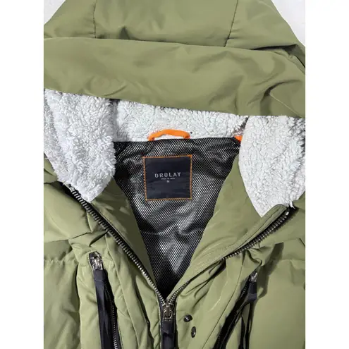 OROLAY Women's Hooded Down Puffer Coat Olive Green Sherpa Lined Winter Jacket Size M