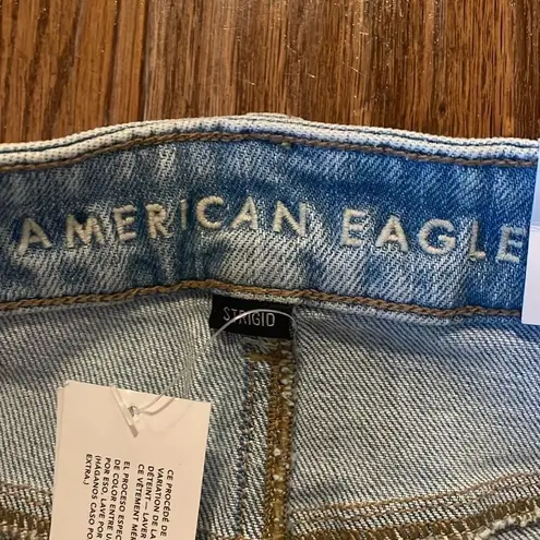 American Eagle  NWT strigid high rise mom jeans 24/00