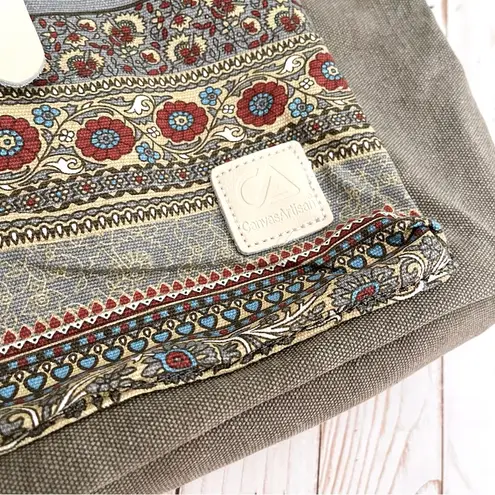 NWOT Canvas Artisan Floral Boho Convertible Crossbody Backpack Tote Bag Gray