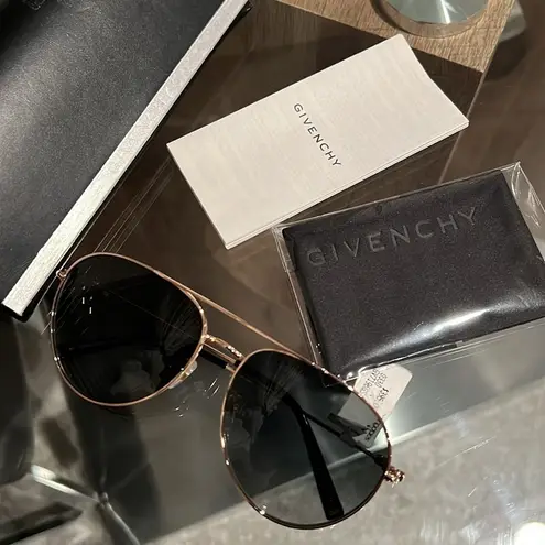 Givenchy Womens Rose Gold Sunglasses One Size, New w/Case