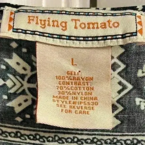 Flying Tomato Flying tomatoes romper bell sleeves paisley print‎ boho elastic waist. Large