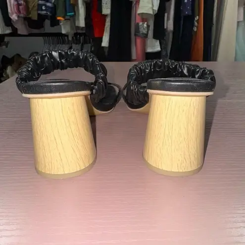 Journee Collection Women's Fayth Pump size 6