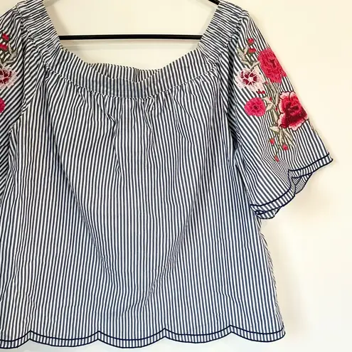 Tribal Jeans Striped Off