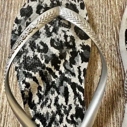 Havaianas grey leopard print flip flops