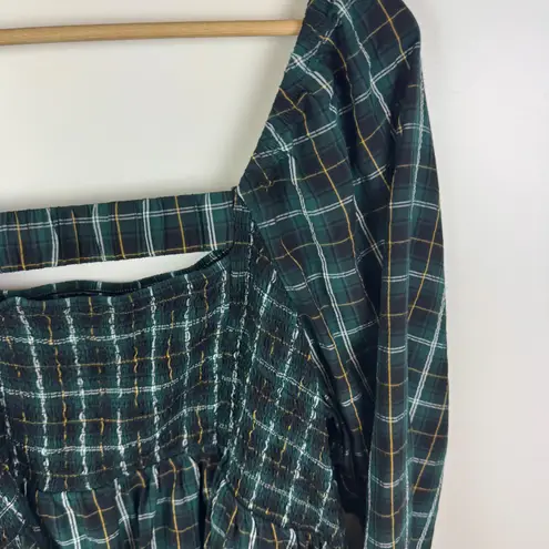 Old Navy  Smocked Seersucker Top Size 2X Plaid Peplum Preppy Academia Holiday