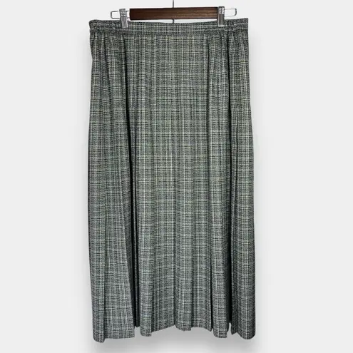 Vintage 18W J.G. HOOK 2 Piece Suit 80's | Jacket & Pleated Skirt Plaid Tweed Black