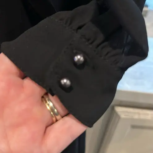 Versatile sheer back Fleetwood Mac vibes ✨ Black Size M