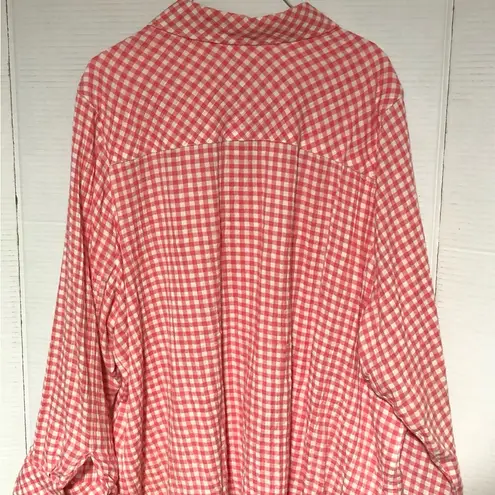 Denim & Co . New without tags women’s 3XL BLOUSE.