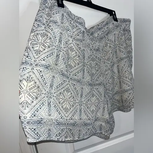 Cato Plus Size 22/24 Paisley Flowy Hi Rise Lightweight Lined Summer Beach Shorts