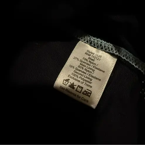 SPANX Black Ruffle Hem swimsuit dress flattering slimming classic beach small - Image 10