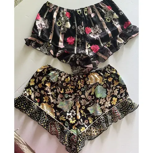 Victoria's Secret NWT Two  Floral Ruffle Intimate Sleep Sleepwear Shorts Sz M
