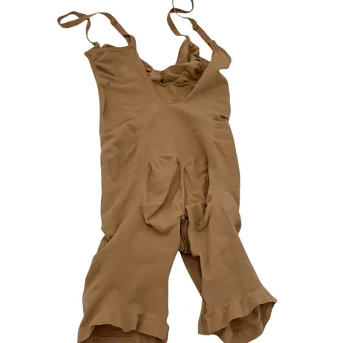 SKIMS  Seamless Sculpting Mid Thigh Bodysuit NWOT Size XL