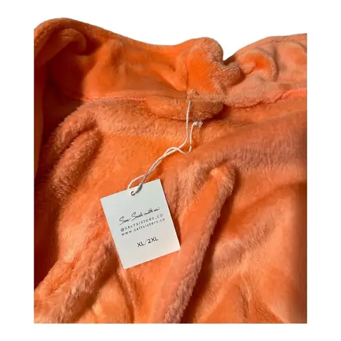 The Salt Sisters Beachly  Plush Robe Sunrise Seashell Coral Peach Pink Belt X/2XL