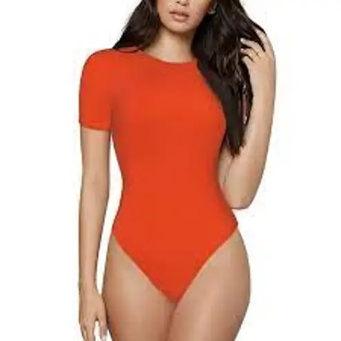 Babaton (Aritzia) Contour Crew Bodysuit ORANGE DOPAMINE Medium M