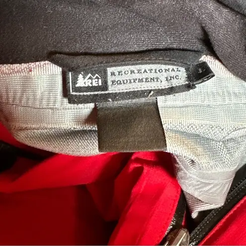 REI Elements Women’s Windbreaker Weatherproof Jacket Size Large Red
