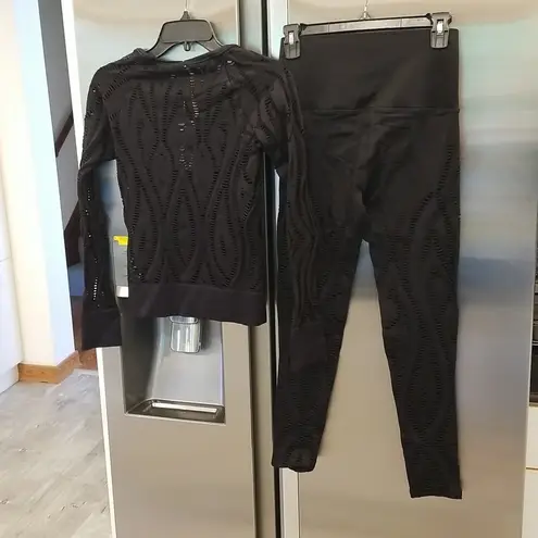 Avocado ๐๐ Serenity Shred Long Sleeve Top + Leggings Set Black Medium M NWT