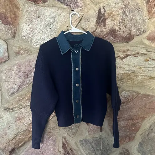 Commense Panel Breasted Stretch Lapel Knit Top size medium Blue