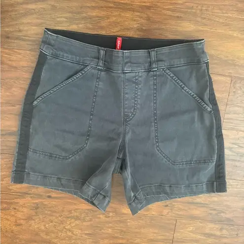 Spanx  6in Twill Short Washed Black Pull On Smooth Shaping Slimming Small