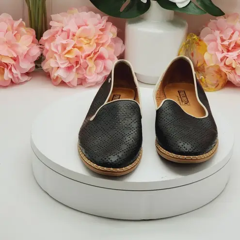 Pikolinos  Merida Punched Leather Loafers Sz 6.5 - 7