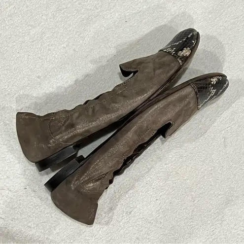 AGL Shimmer Taupe Leather Ballet Flats with Snake Print Cap 39 Brown Size 9