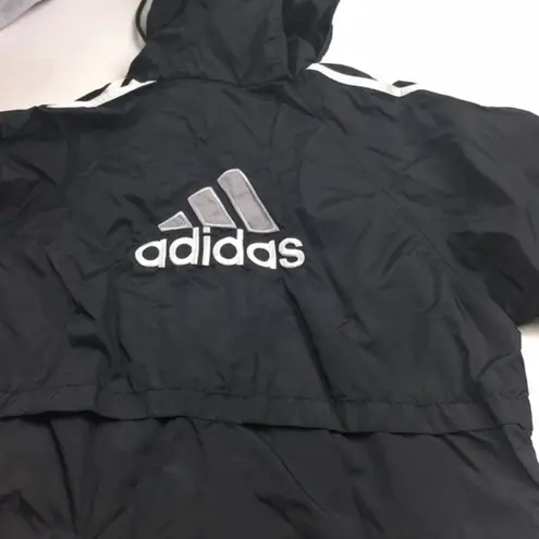 Adidas  wind breaker  jacket S