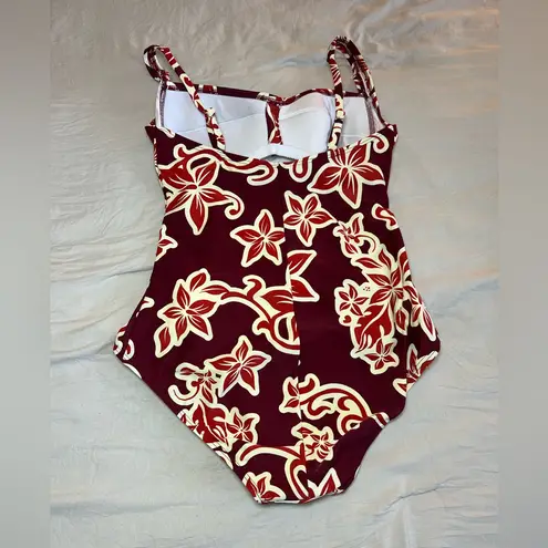 Emerald Red and White One Piece Swimwear Size Medium Red
