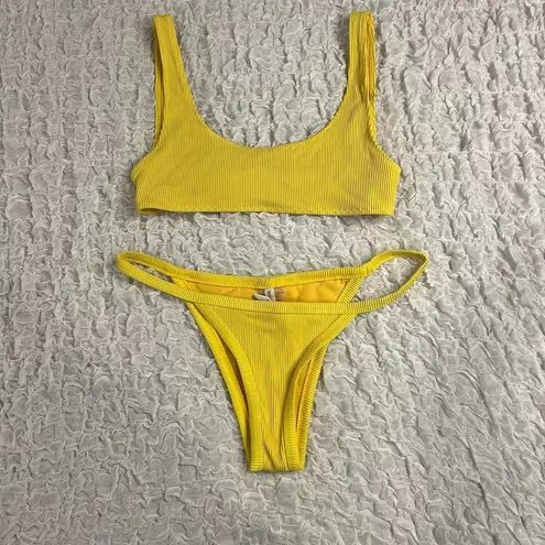 White Fox Boutique 🔥WHITE FOX YELLOW CHEEKY BIKINI🔥