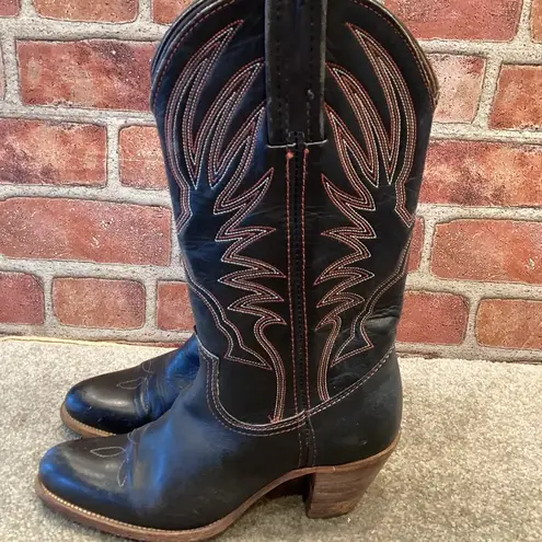 Frye Womens Vintage western boots size 7 AA