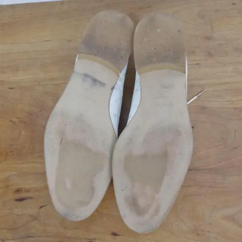 Bocage French Made White Leather Heart Embroidered Derby ShoesSize 39 Gray Size 8