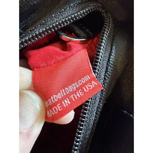 Harveys Original Seatbelt Bag Disney Minnie Mouse Big Black Red polka dot Bow