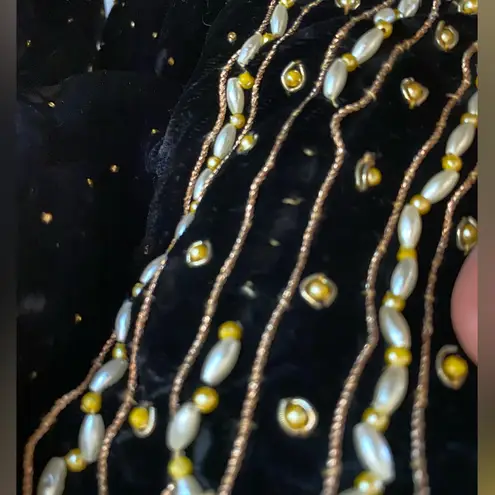 Vintage Embroidered Beaded Velvet Bolero evening Jacket Embellished Black Gold Size M
