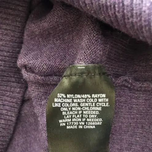 Mossimo Long Sleeve Crewneck Pullover Sweater Purple M Size M