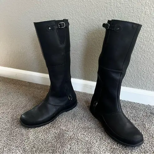 The North Face Women’s Winter Boots Camryn-  Size 8