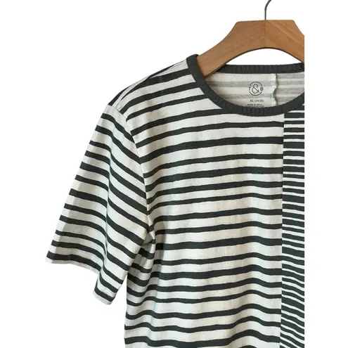 T&B T Shirt Womens Size XL Green White Striped Ribbed Collar Short Sleeve Blouse