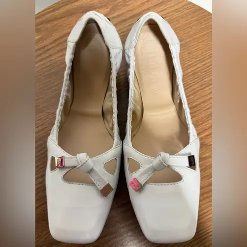 TOD’S White Leather Degas W Ballerina Flat Loafer Square Toe w Tassel Size 6.5