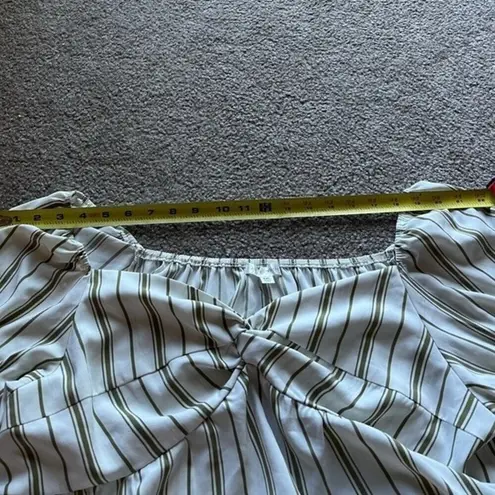 Society + Stitch Women’s Plus Size Green White Striped Tie V