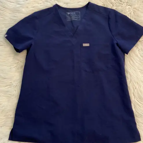 FIGS  Technical Collection size S is excellent condition color navy blue