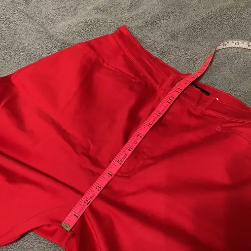 Bill Blass  Red capris