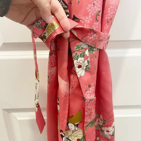 Japanese Kimono Robe Women’s Size 4.5 Pink Smoking Jacket Cherry Blossoms